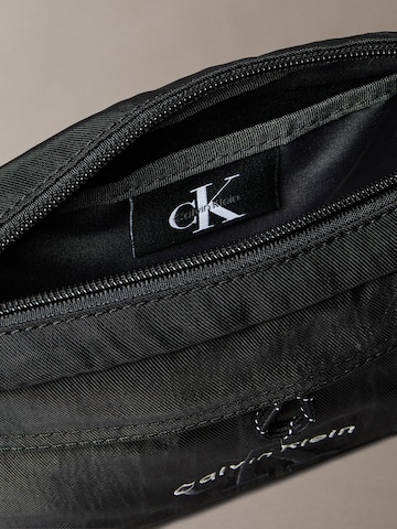 Calvin Klein Crossbody bag in Black