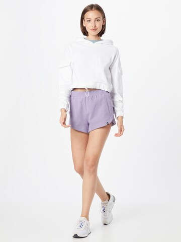 ELEMENT Regular Shorts 'Ferring' in Lila