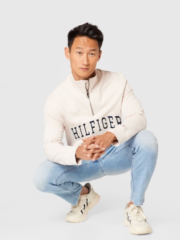 Sweat-shirt TOMMY HILFIGER en blanc