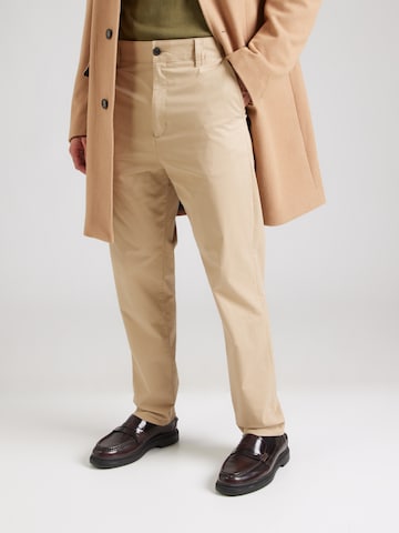 HUGO - regular Pantalón chino 'Genar' en beige: frente