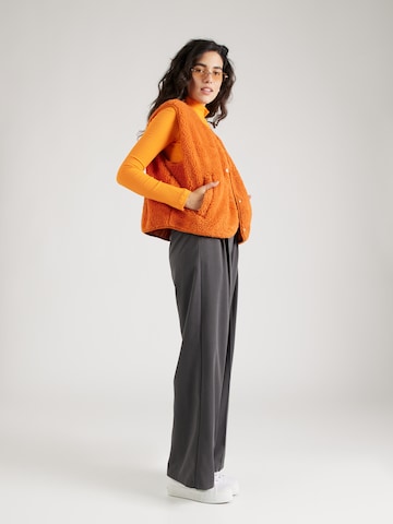AMERICAN VINTAGE Vest 'HOKTOWN' in Orange