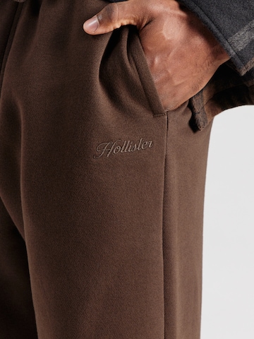 Loosefit Pantaloni di HOLLISTER in marrone