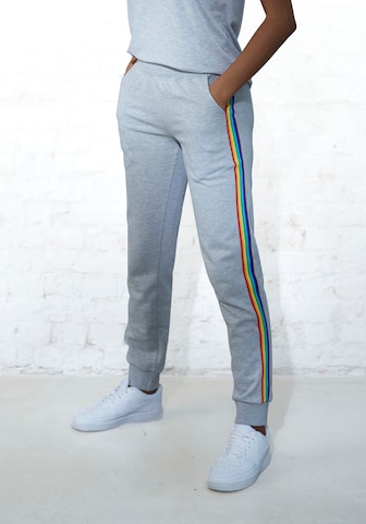 LASCANA Slim fit Pants in Grey: front