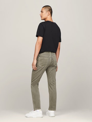 Tommy Jeans Regular Pants in Green