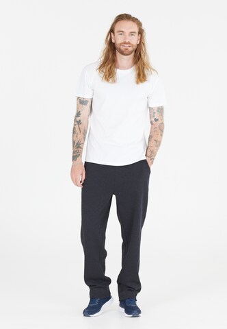 Cruz Regular Sportbroek 'Ramin' in Blauw