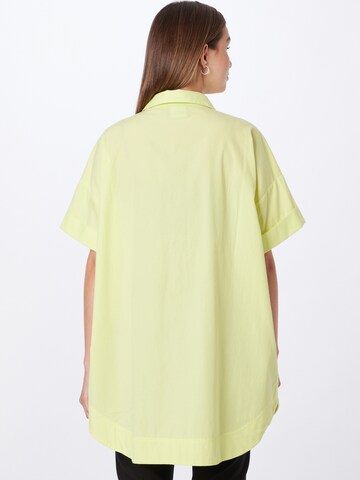 Camicia da donna 'Allu' di PIECES in giallo