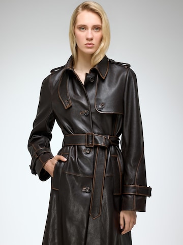 Cappotto invernale 'Helena' di V S P in marrone