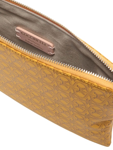 Pochette 'COCCINELLE ALIAS' di Coccinelle in giallo