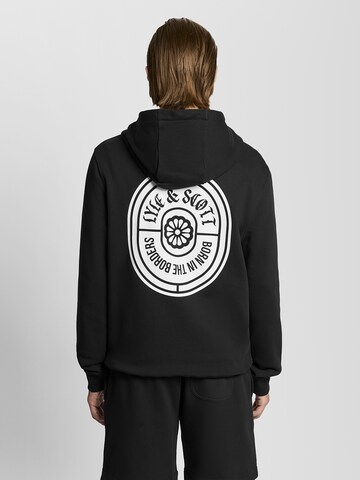 Lyle & Scott Sweatshirt 'Borders' in Black: front