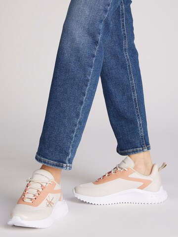 Calvin Klein Jeans Sneaker in Weiß