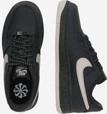 Nike Sportswear Rövid szárú sportcipők 'Air Force 1 '07' - fekete