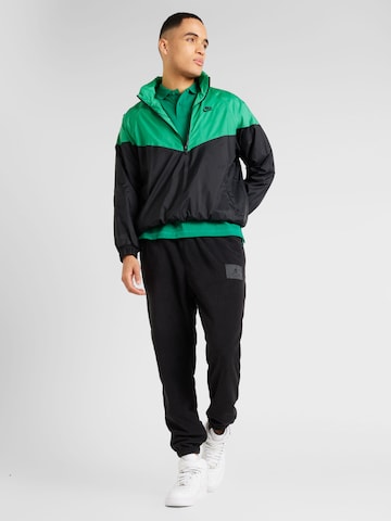 Nike Sportswear Тениска в зелено