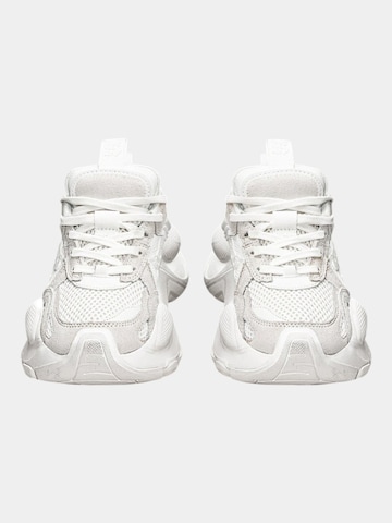 Scarpa stringata sportiva 'MBS 03 WHITE W - I15932' di Made By Society in bianco