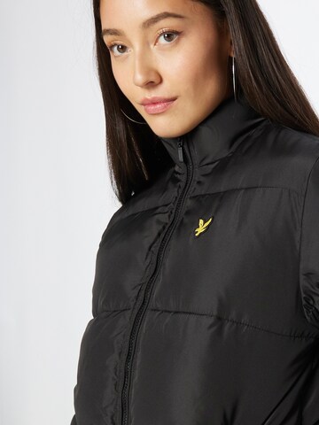 Lyle & Scott Zimska jakna | črna barva