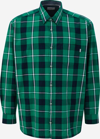 s.Oliver Red Label Big & Tall Button Up Shirt in Green: front