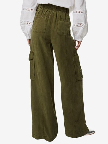 Wide Leg Pantalon cargo Marks & Spencer en vert