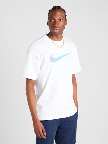 Nike Sportswear - Camisa em branco: frente