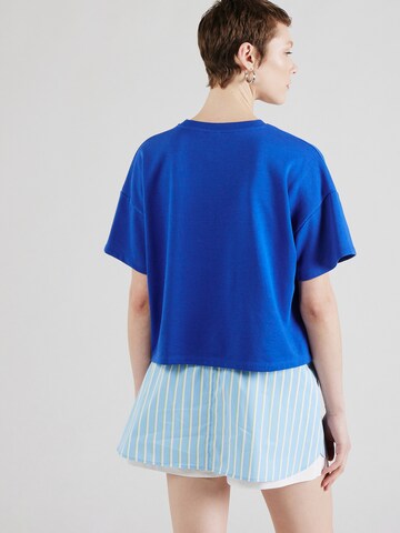 Sweat-shirt 'Chilli' PIECES en bleu