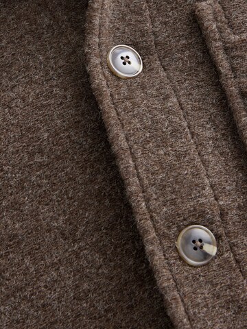 Next Regular fit Tussenjas in Bruin