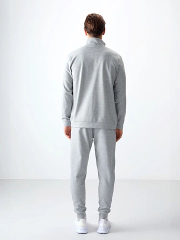 Survêtement Tommy Life en gris