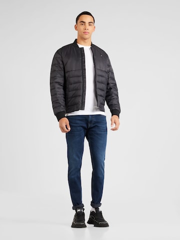 TOMMY HILFIGER Jacke in Schwarz