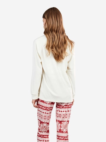 Gisela - Pijama en blanco