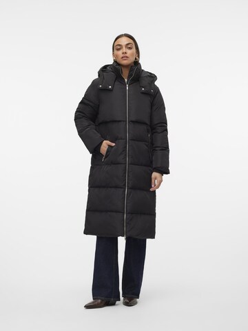 Manteau d’hiver 'LUNA ' VERO MODA en noir : devant