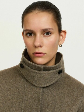 Soft Rebels Between-season jacket ' SRAlire ' in Beige