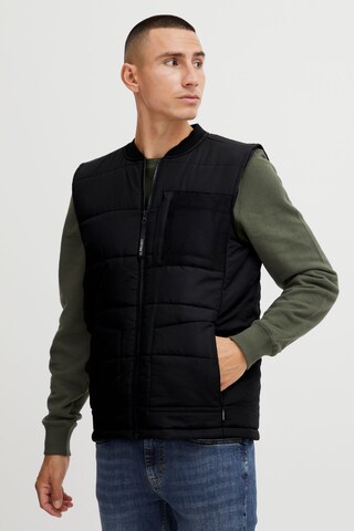 11 Project Vest in Black: front