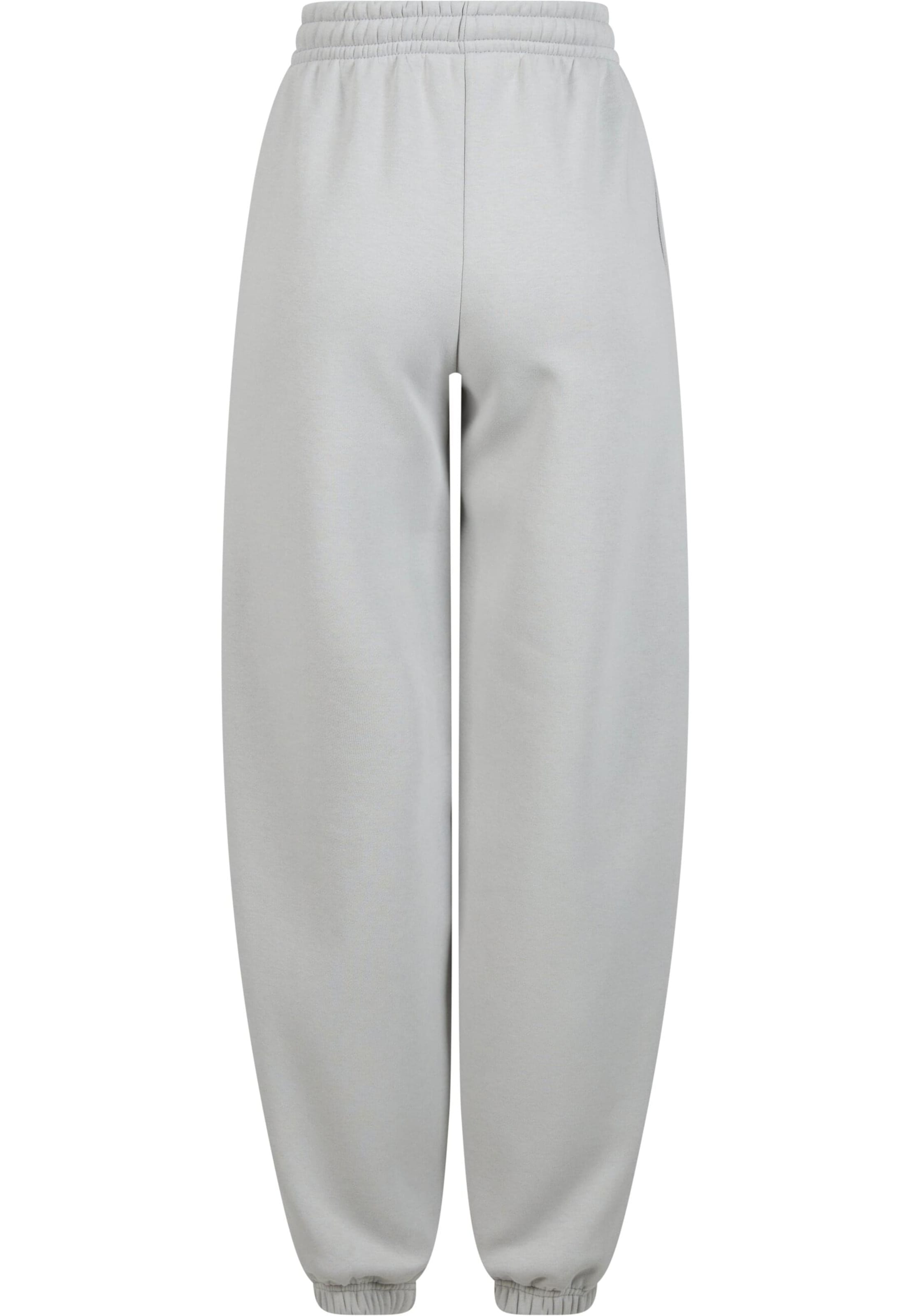 Urban Classics Дънки Tapered Leg Панталон 'Fluffy' в сиво