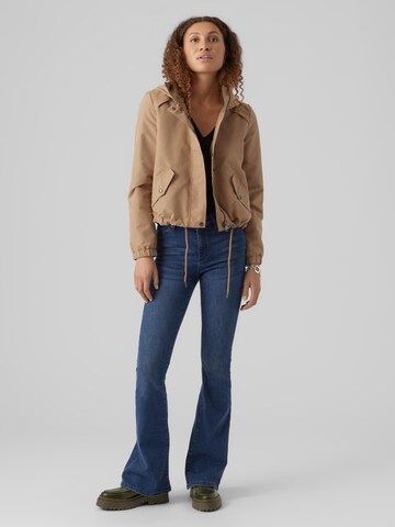 Vero Moda Petite Between-Season Jacket 'Zoa' in Brown