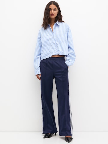 Pull&Bear Blouse in Blauw