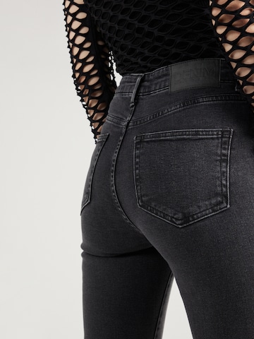 Denim Project Slimfit Jeans i sort