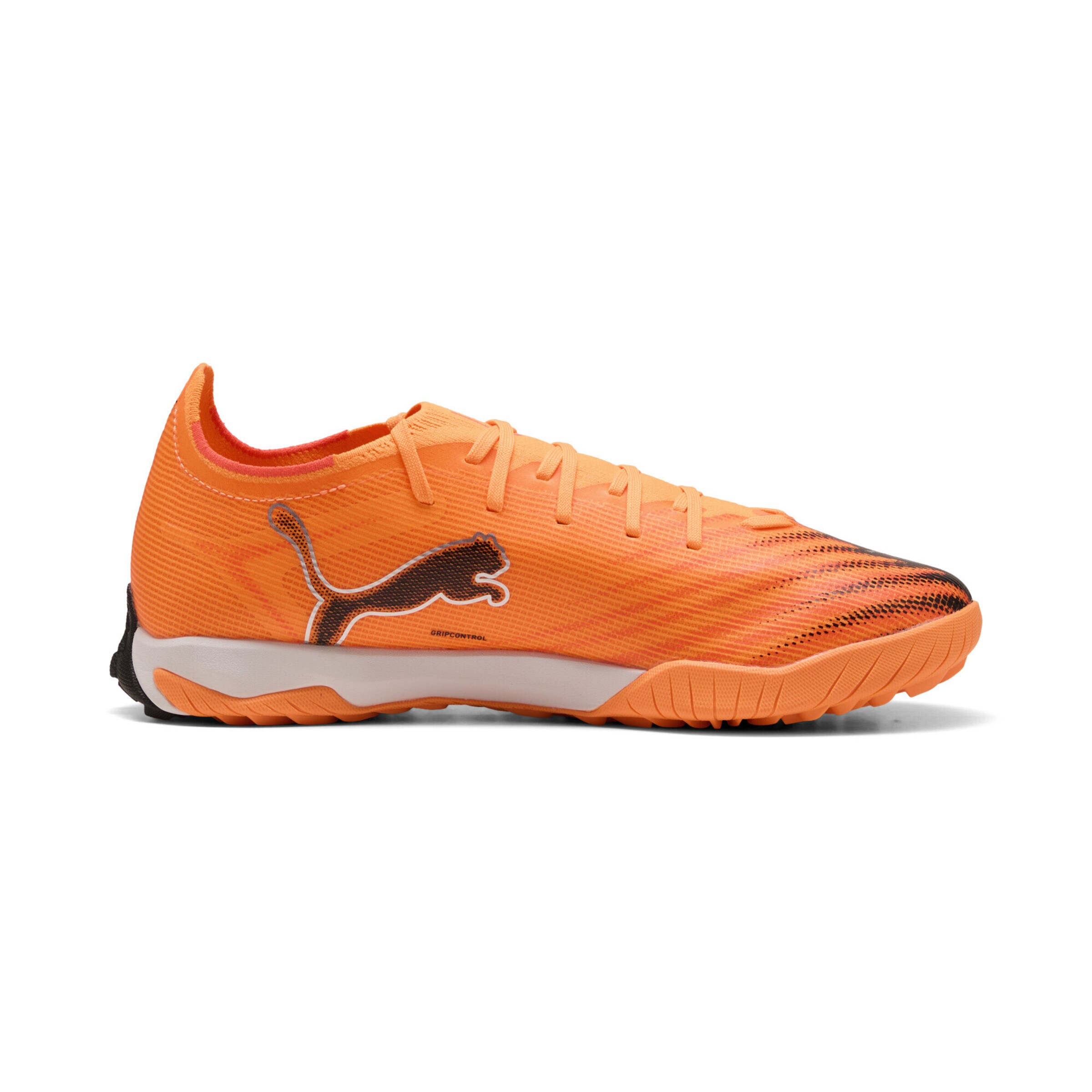 PUMA Soccer shoe 'Ultra 6 Match' in Orange