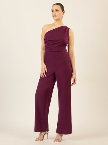 APART Jumpsuit in Purple: front