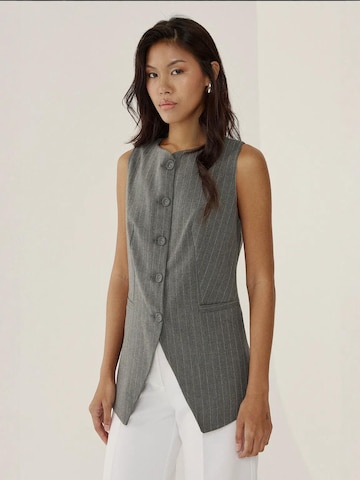 Gilet da completo di Hiccup in grigio