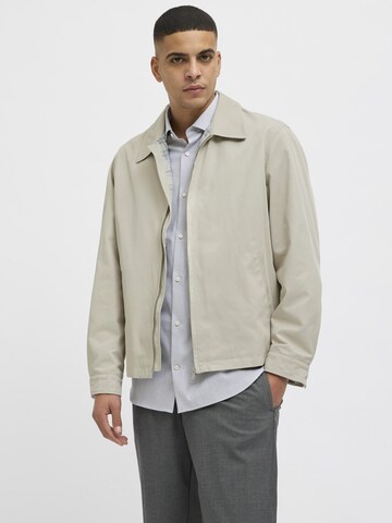 JACK & JONES Between-season jacket in Grey: front