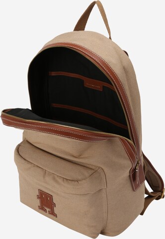 TOMMY HILFIGER Rucksack in Beige