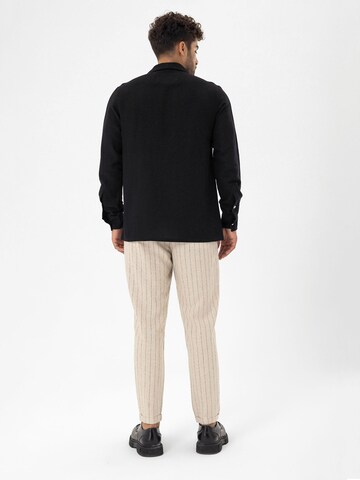 Regular fit Camicia di Dandalo in nero