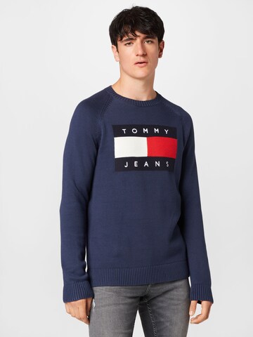 Tommy Jeans Sweater in Blue: front