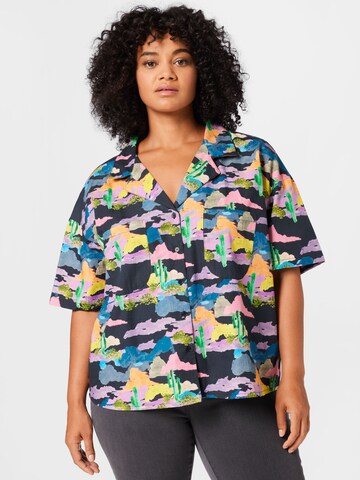 Nasty Gal Plus Blouse in Zwart: voorkant