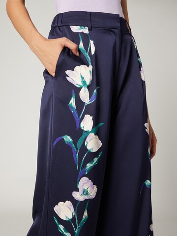 Guido Maria Kretschmer Women Wide leg Bandplooibroek 'Isabeau' in Blauw