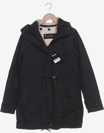 sessun Jacket & Coat in XS in Black: front