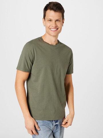 ARMEDANGELS Regular fit Тениска 'Jaames' в зелено: отпред