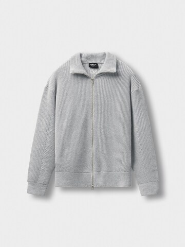 Burocs Knit Cardigan in Grey: front