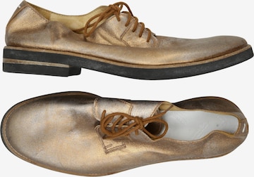 Maison Margiela Halbschuh 43 in Gold: Vorderseite