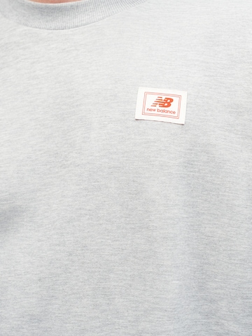 Felpa di new balance in grigio
