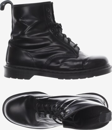 Dr. Martens Stiefel 47 in Schwarz: predná strana