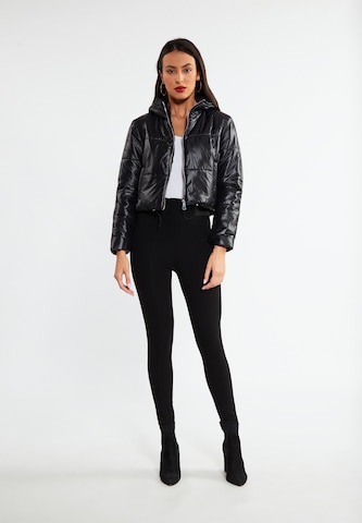 faina Übergangsjacke in Schwarz