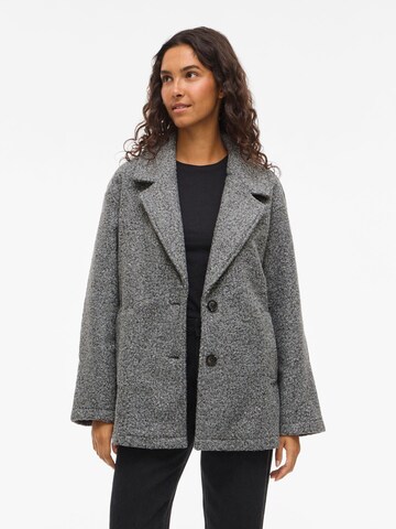 VILA Between-season jacket in Grey: front